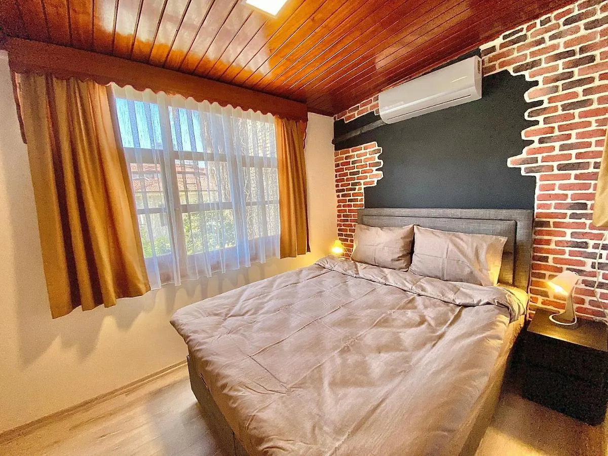 Old Town Famous Aparts Apartment Antalya