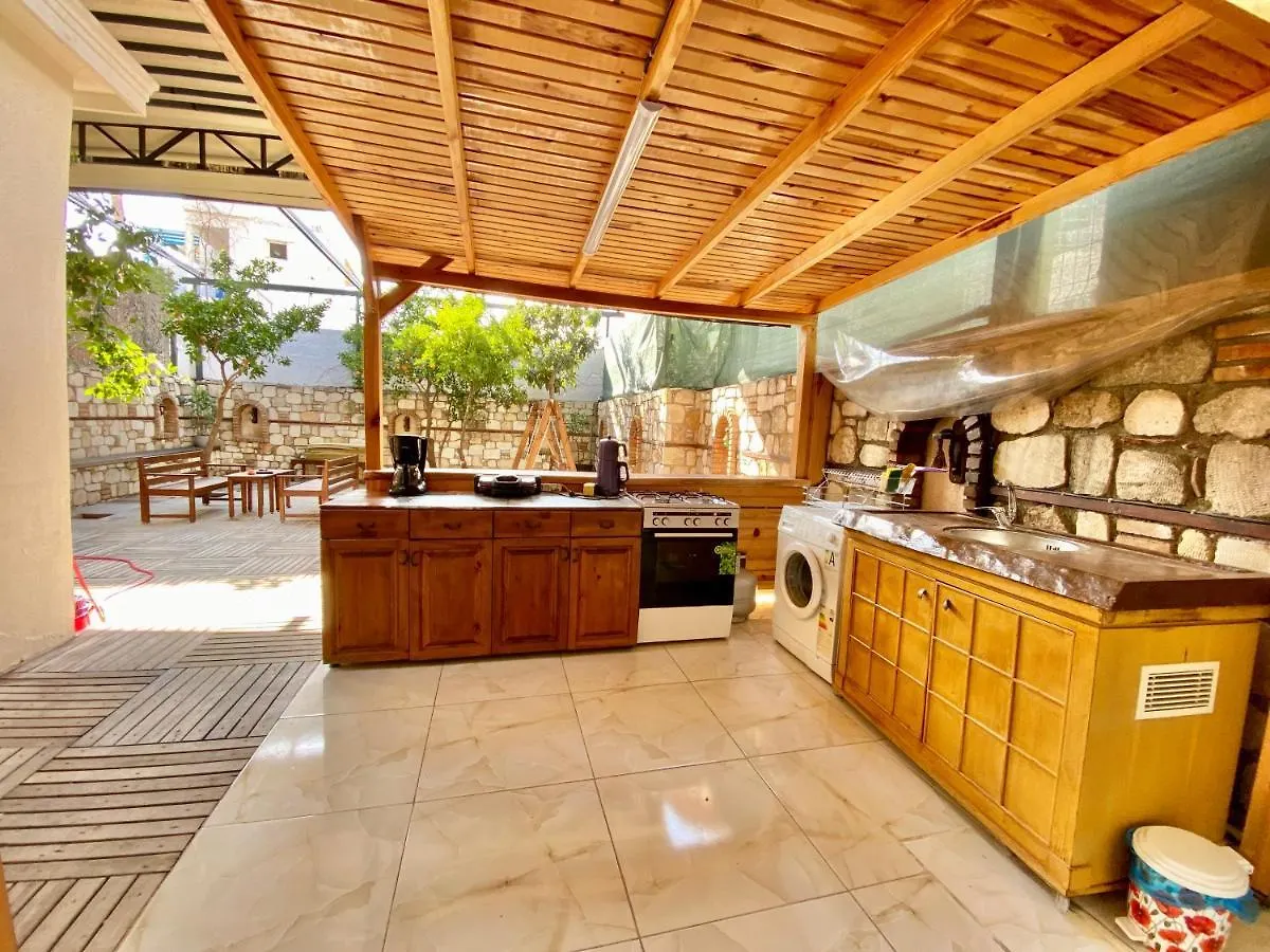 Old Town Famous Aparts Apartment Antalya