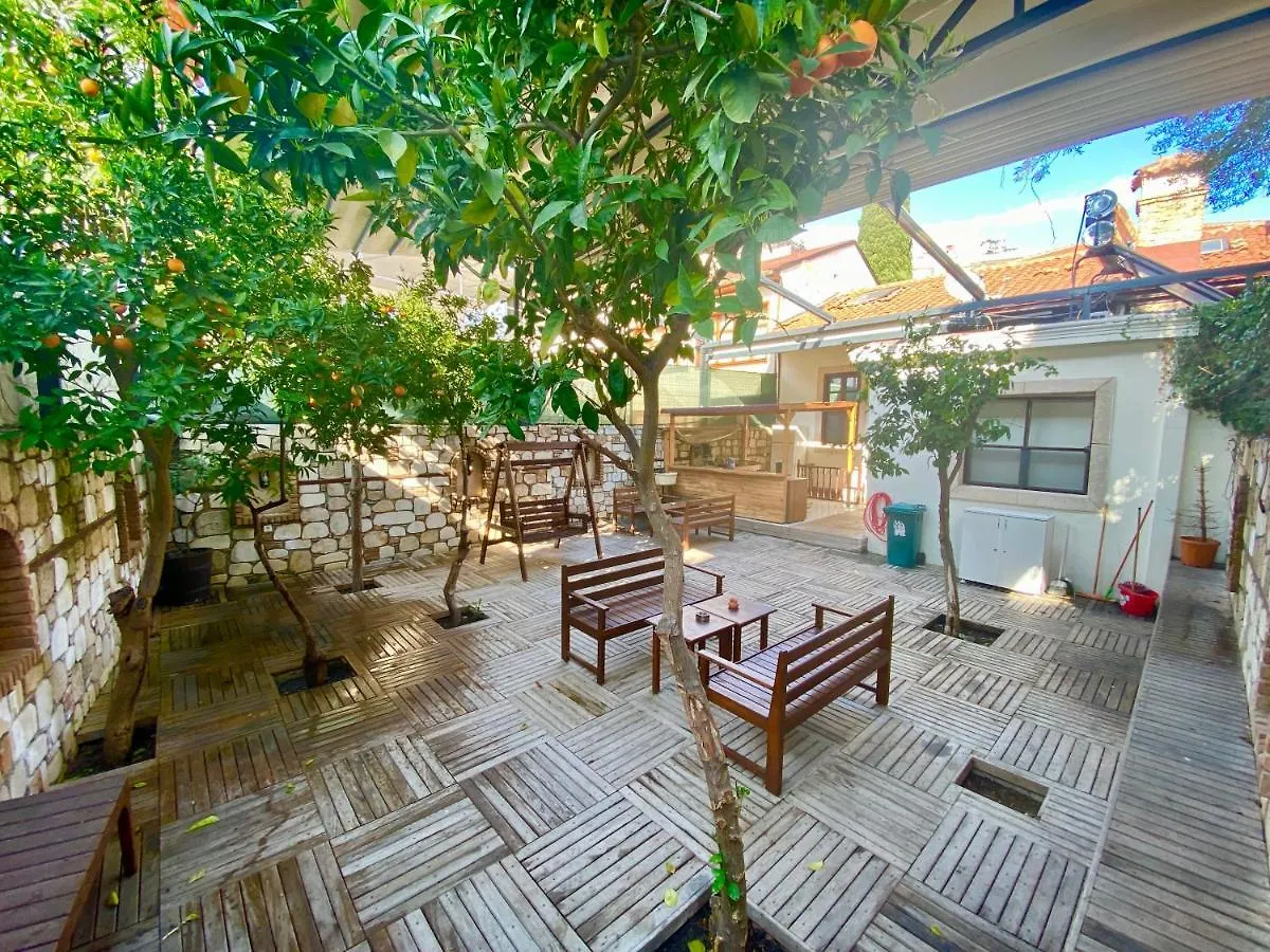 Old Town Famous Aparts Apartment Antalya