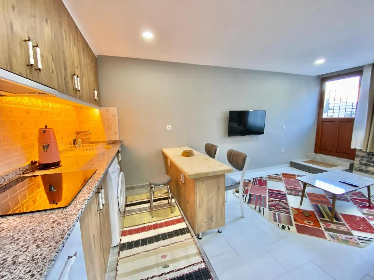 Old Town Famous Aparts Apartment Antalya 0*,
