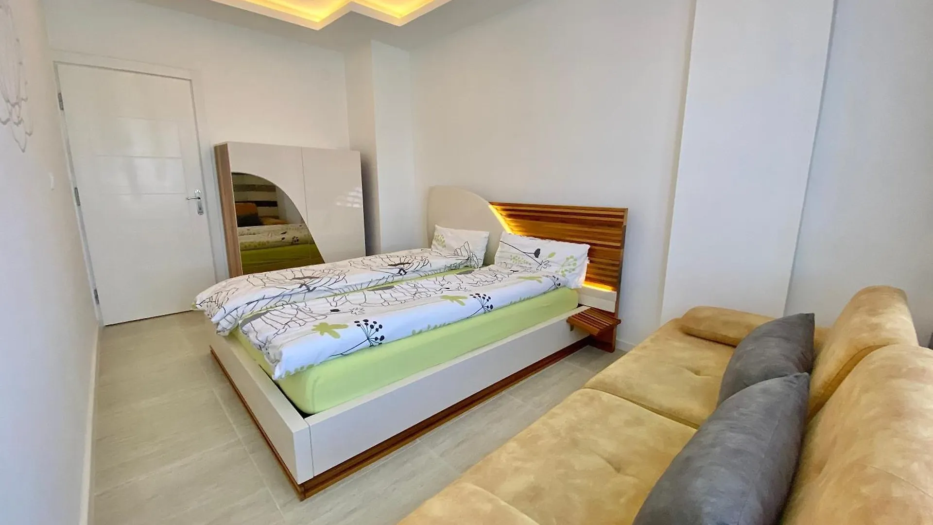 Old Town Famous Aparts Apartment Antalya Turkey