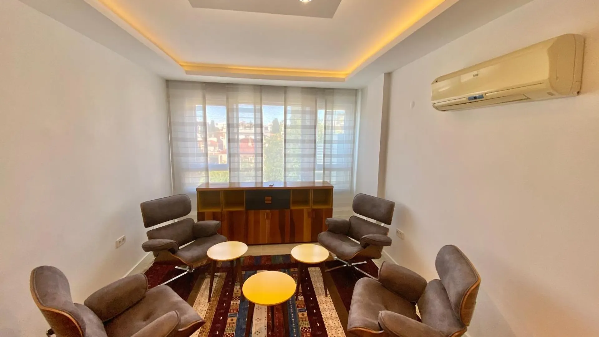 Old Town Famous Aparts Apartment Antalya