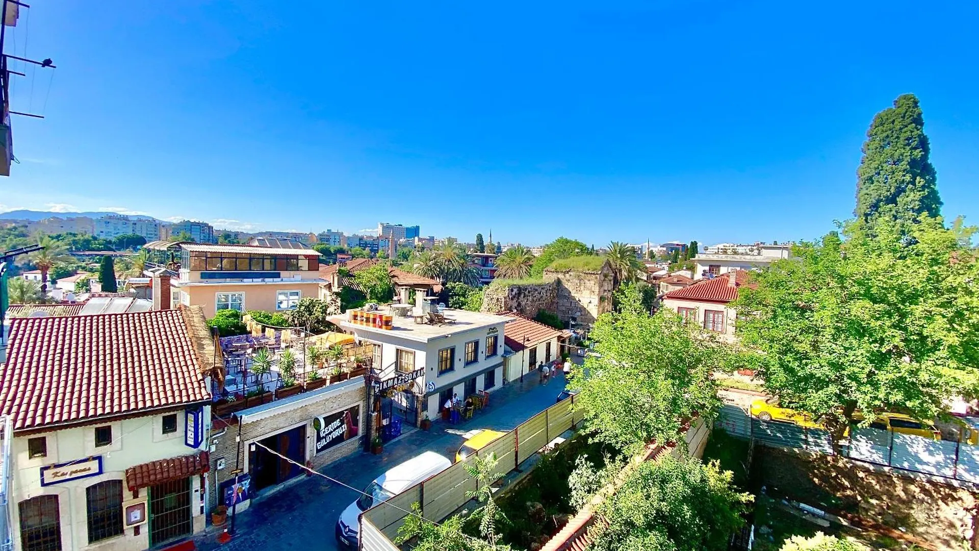 Old Town Famous Aparts Apartment Antalya